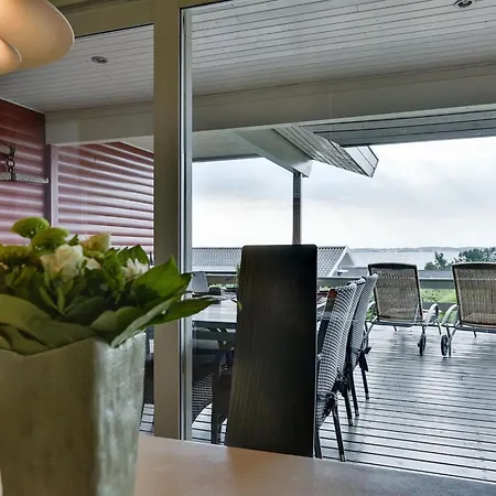 Prázdninový dům Miriam - 300m From The Sea By Interhome