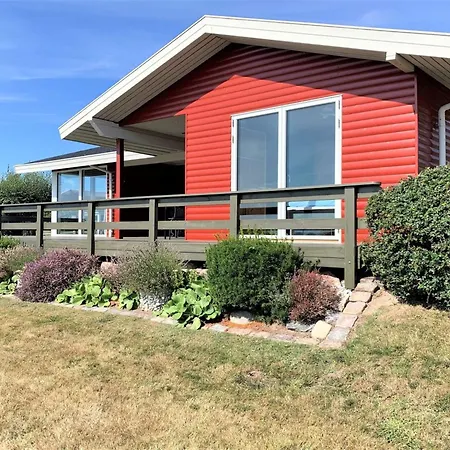 Miriam - 300m From The Sea By Interhome