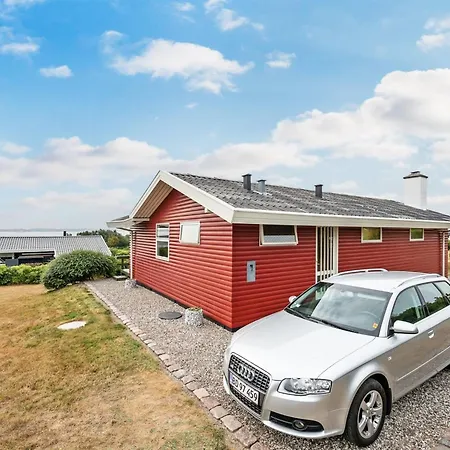 Vakantiehuis Miriam - 300m From The Sea By Interhome