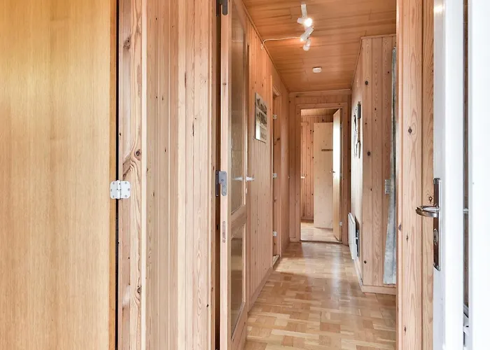 Vakantiehuis Miriam - 300m From The Sea By Interhome